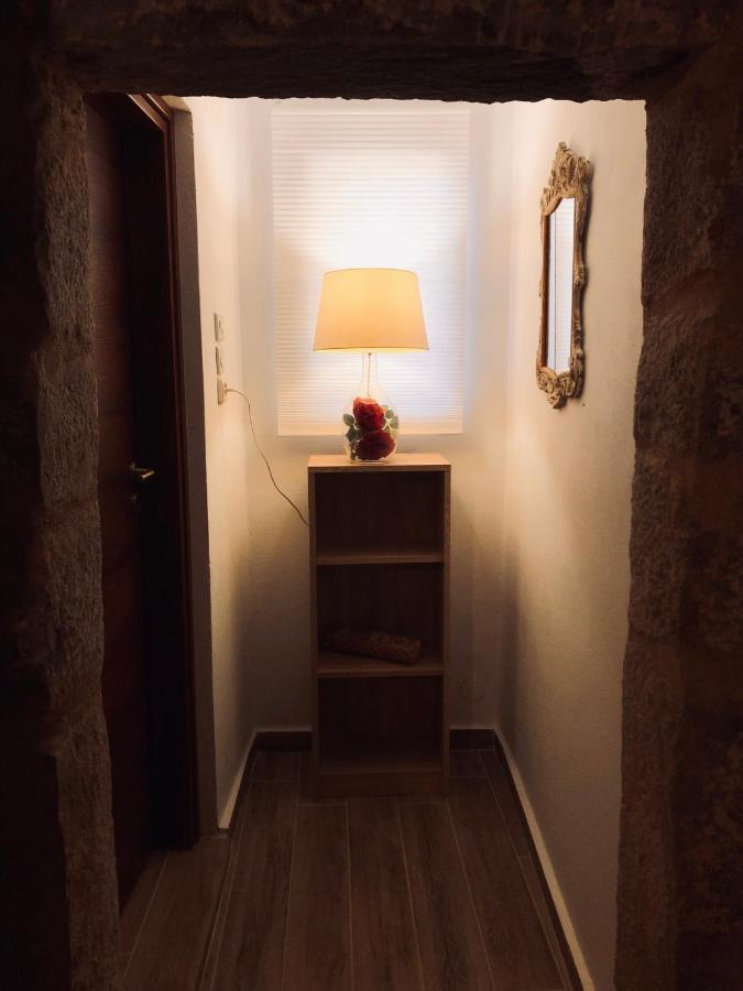Kamares Stone House 1 Apartment Alika Ngoại thất bức ảnh