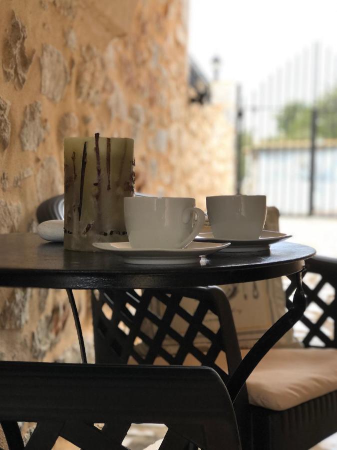 Kamares Stone House 1 Apartment Alika Ngoại thất bức ảnh