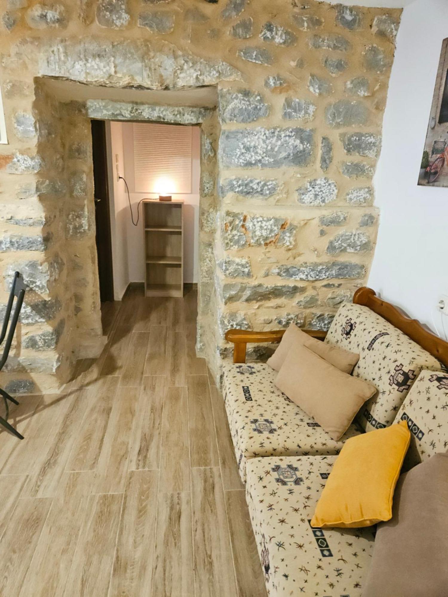 Kamares Stone House 1 Apartment Alika Ngoại thất bức ảnh